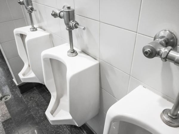 Cost of Urinal Installation in Rowlett